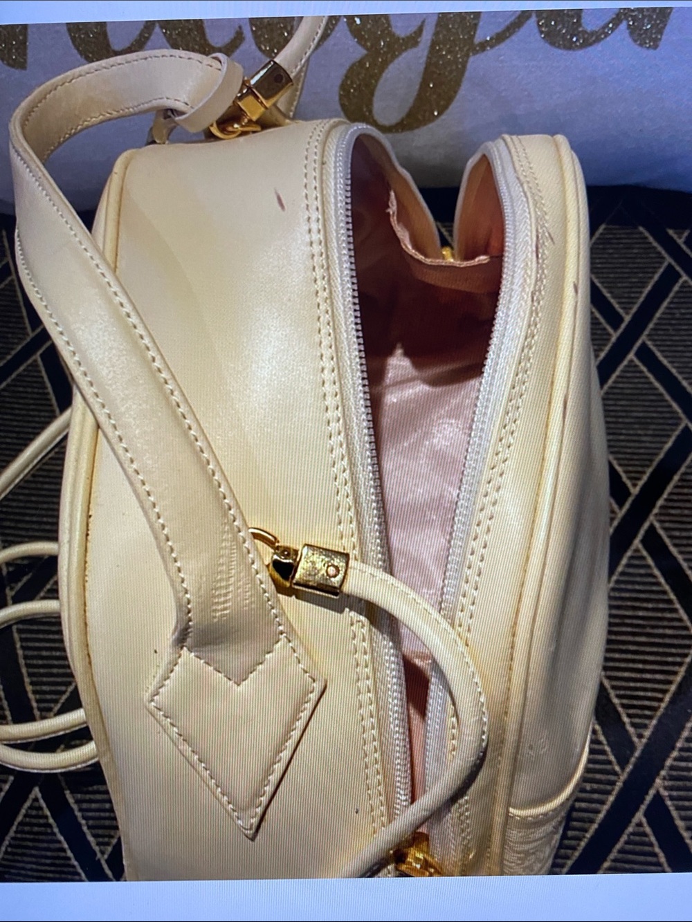 Vivienne Westwood Vintage Off White Gold Logo Hardware Pink Logo Interior Bag - Picture 14 of 16